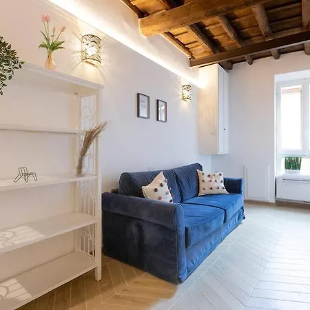 Historic Domus -100 Mt From The Colosseum And 1 Min Metro * Rome